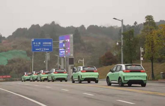 坐了滴滴D1后，我想換車了