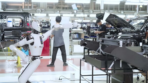 中國(guó)第一具身大模型獲21億元融資，銀河通用機(jī)器人估值突破200億